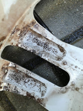 Laden Sie das Bild in den Galerie-Viewer, 1x Alufelge 16 Zoll 6.5&quot; 4x114.3 46ET Mitsubishi Colt Rim Wheel