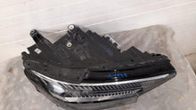 Laden Sie das Bild in den Galerie-Viewer, Frontscheinwerfer Audi E-Tron 89A941036F Rechts Scheinwerfer Headlight