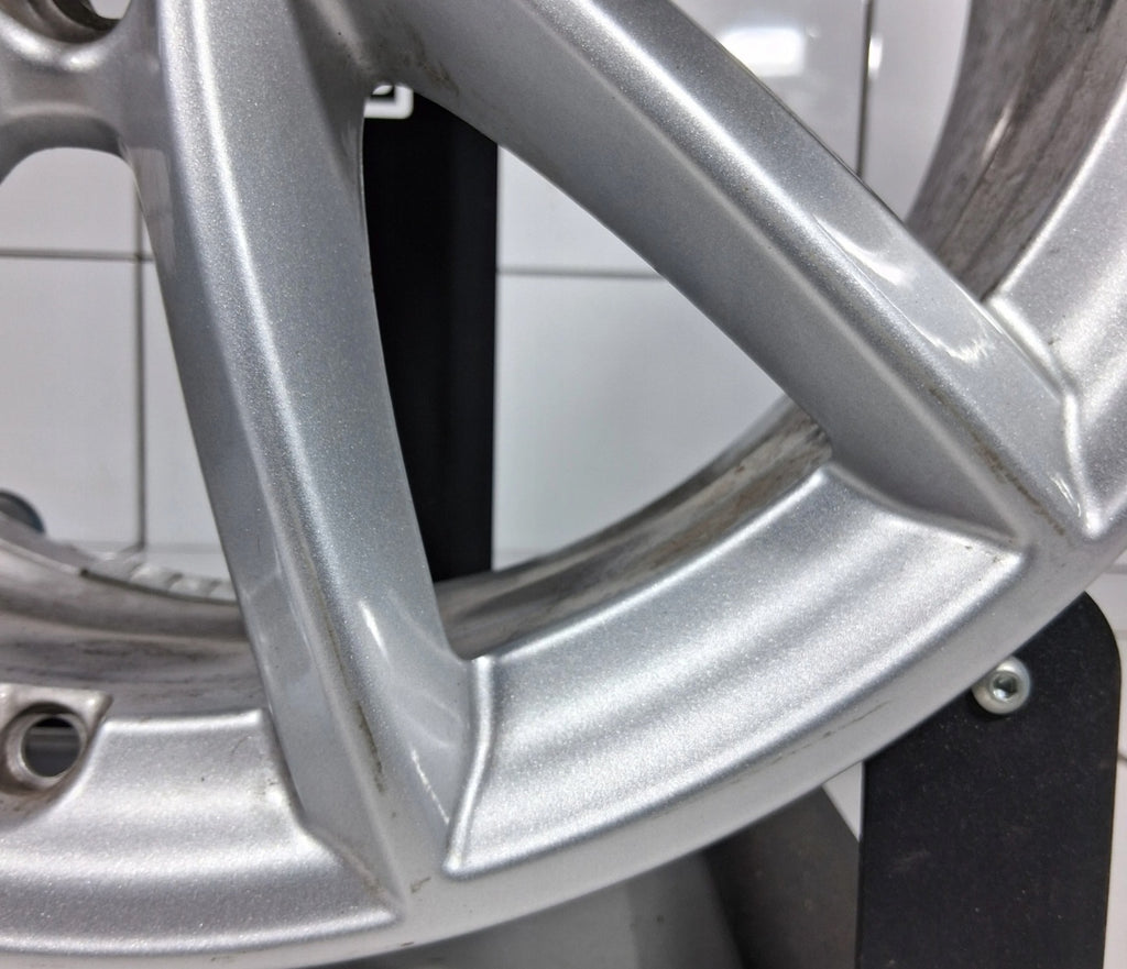 1x Alufelge 17 Zoll 7.5" 5x112 52ET Glanz Silber 6856061 BMW F45 F48 Rim Wheel FEL2661765198tg