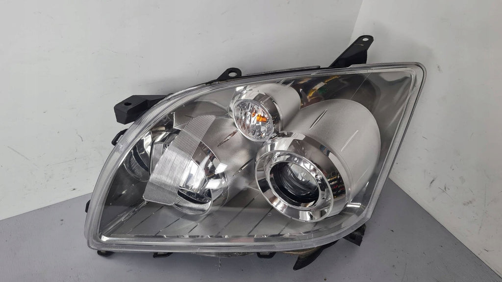 Frontscheinwerfer Toyota Avensis E1313388 20B738111424 Links Headlight SCH7600556307qr