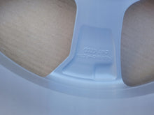 Laden Sie das Bild in den Galerie-Viewer, 1x Alufelge 18 Zoll 8.0&quot; 5x112 46ET 8Y0601025J Audi A3 Rim Wheel