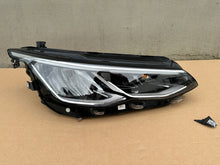Laden Sie das Bild in den Galerie-Viewer, Frontscheinwerfer VW Golf VIII 5H1941006C Rechts Scheinwerfer Headlight SCH3936602529lv