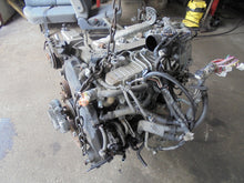 Load image into Gallery viewer, Motor Toyota Hiace I Diesel Engine Unkomplett