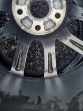 Laden Sie das Bild in den Galerie-Viewer, 1x Alufelge 18 Zoll 7.5&quot; 5x112 51ET Glanz Silber 5E0601025 Skoda Rim Wheel