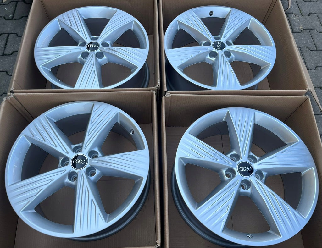 4x Alufelge 19 Zoll 8.0" 5x112 45ET Glanz Schwarz 89A601025B Audi E-Tron FEL1767647962rd