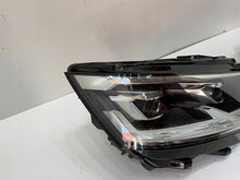Laden Sie das Bild in den Galerie-Viewer, Frontscheinwerfer VW 7la 7L1941036D 7L1941035D Full LED Rechts oder Links SCH8537122706ev