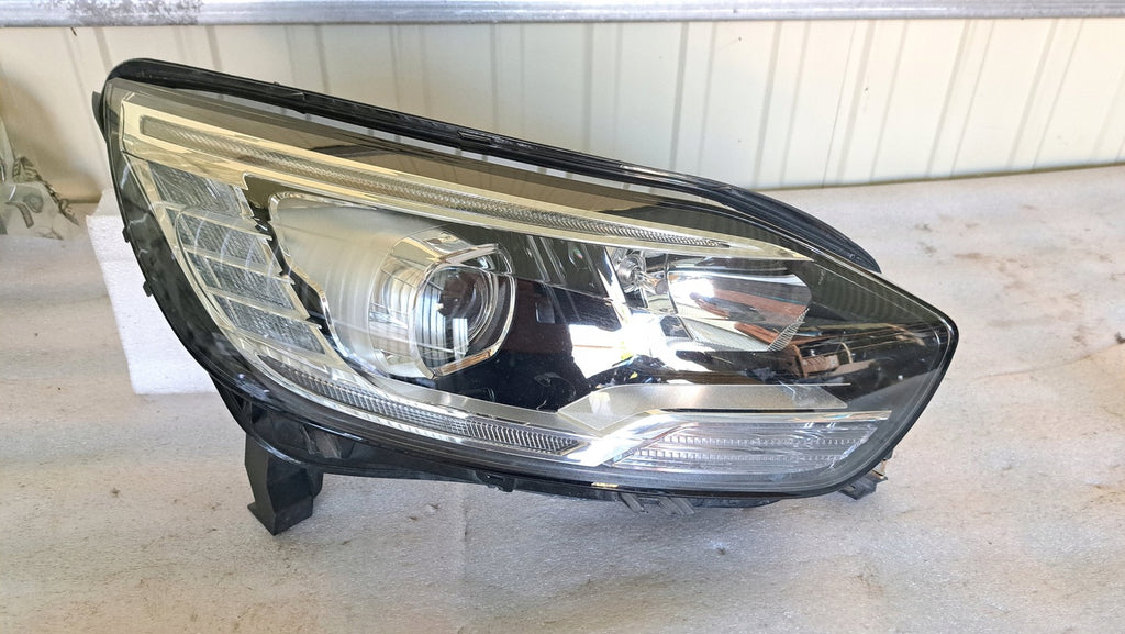 Frontscheinwerfer Renault Grand Scenic 260100943 LED Rechts Headlight