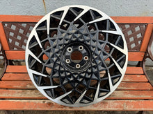 Laden Sie das Bild in den Galerie-Viewer, 1x Alufelge 20 Zoll 8.5" 5x114.3 54 5ET 52910-GI210 Hyundai Ioniq Rim Wheel FEL7667300141av