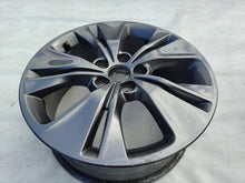 Laden Sie das Bild in den Galerie-Viewer, 1x Alufelge 17 Zoll 7.0" 5x114.3 50ET 9677495177 Citroën Proace City Rim Wheel FEL8574380378ls