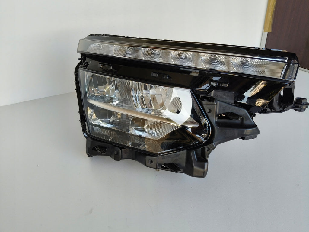 Frontscheinwerfer Skoda Kamiq 658941016B Full LED Rechts Scheinwerfer Headlight SCH7160602137ir