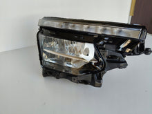 Laden Sie das Bild in den Galerie-Viewer, Frontscheinwerfer Skoda Kamiq 658941016B Full LED Rechts Scheinwerfer Headlight SCH7160602137ir