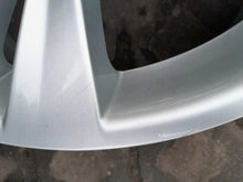 Laden Sie das Bild in den Galerie-Viewer, 1x Alufelge 19 Zoll 8.5" 5x120 38ET Glanz Silber 6787580 BMW F26 X3 F25 FEL1196299413el