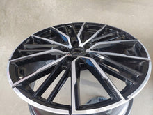 Laden Sie das Bild in den Galerie-Viewer, 1x Alufelge 19 Zoll 8.0" 5x112 54ET 8092356 BMW 1 Rim Wheel FEL6054018464bb