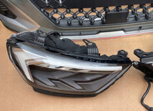 Laden Sie das Bild in den Galerie-Viewer, Frontscheinwerfer Audi A1 82A941034 82A941033 LED Ein Satz Headlight