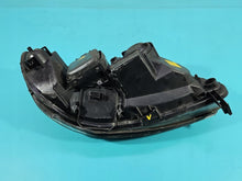 Laden Sie das Bild in den Galerie-Viewer, Frontscheinwerfer Opel Zafira A 1449153 24434826 Xenon Rechts oder Links