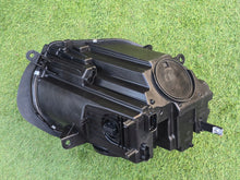 Laden Sie das Bild in den Galerie-Viewer, Frontscheinwerfer Mini Countryman F60 7494801-01 Links Scheinwerfer Headlight SCH8241324211lu