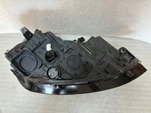 Laden Sie das Bild in den Galerie-Viewer, Frontscheinwerfer VW Golf VII I 5G1941039 002867KOD 85122000 Xenon Links SCH3203493665ic