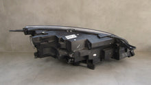 Laden Sie das Bild in den Galerie-Viewer, Frontscheinwerfer Ford Kuga LV4B-13E017-AP LED Links Scheinwerfer Headlight SCH7579986711kg