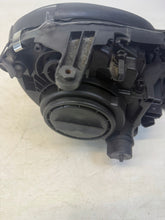 Laden Sie das Bild in den Galerie-Viewer, Frontscheinwerfer Mercedes-Benz W211 15435901 Links Scheinwerfer Headlight SCH2126325546pz