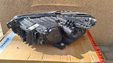 Load image into Gallery viewer, Frontscheinwerfer VW Passat B8 3G1941081 Full LED Ein Satz Headlight SCH7564109267yh