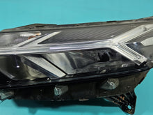 Laden Sie das Bild in den Galerie-Viewer, Frontscheinwerfer Dacia Sandero III 1509102 260605914R LED Links Headlight SCH6024170429uy