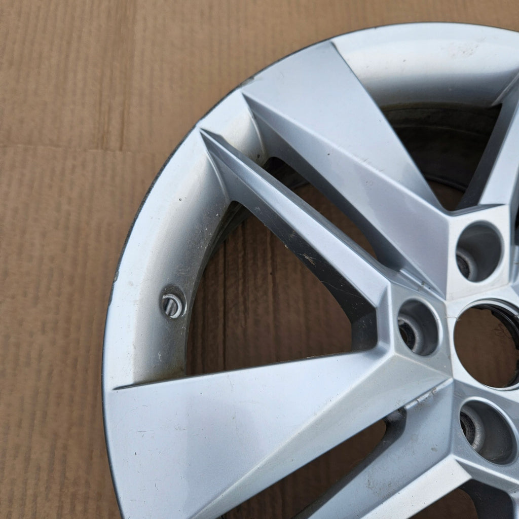 1x Alufelge 17 Zoll 6.5" 5x112 41ET Glanz Schwarz 3V0601025BH Skoda Superb I FEL1636876533zl