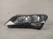 Laden Sie das Bild in den Galerie-Viewer, Frontscheinwerfer Skoda Superb III 3V1941015 Ein Stück (Rechts oder Links)