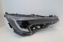 Laden Sie das Bild in den Galerie-Viewer, Frontscheinwerfer Toyota Corolla 81110-02X10 Rechts Scheinwerfer Headlight