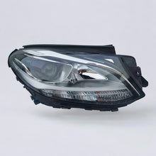 Laden Sie das Bild in den Galerie-Viewer, Frontscheinwerfer Mercedes-Benz Gle W166 A1668201459 Rechts Headlight