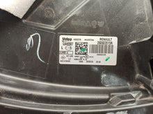 Laden Sie das Bild in den Galerie-Viewer, Frontscheinwerfer Dacia Duster 260603515 Full LED Links Scheinwerfer Headlight