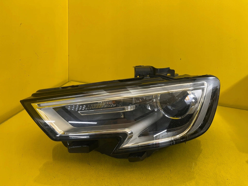 Frontscheinwerfer Audi A3 8V0941005E Xenon Links Scheinwerfer Headlight