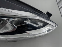 Laden Sie das Bild in den Galerie-Viewer, Frontscheinwerfer Ford Fiesta B479HL LED Rechts Scheinwerfer Headlight SCH3387626358pw