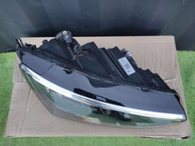 Laden Sie das Bild in den Galerie-Viewer, Frontscheinwerfer Skoda Scala 657941016A Xenon Rechts Scheinwerfer Headlight SCH7410249404wz