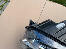 Load image into Gallery viewer, Frontscheinwerfer Citroën Spacetourer 9808567780-00 Links Scheinwerfer Headlight