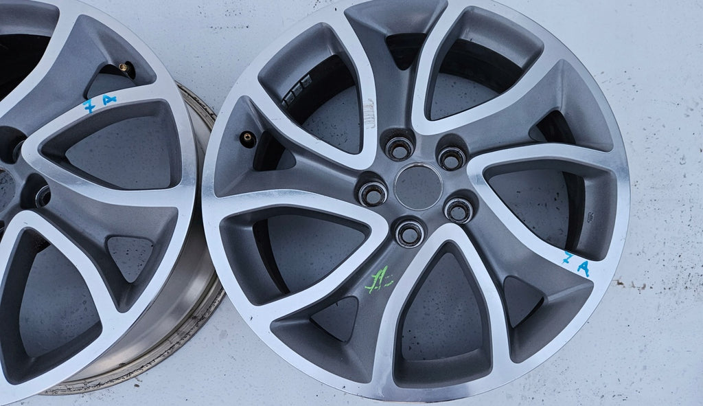 1x Alufelge 18 Zoll 7.0" 5x114.3 38ET Glanz Mg Outlander Iii Rim Wheel FEL4519485843xs