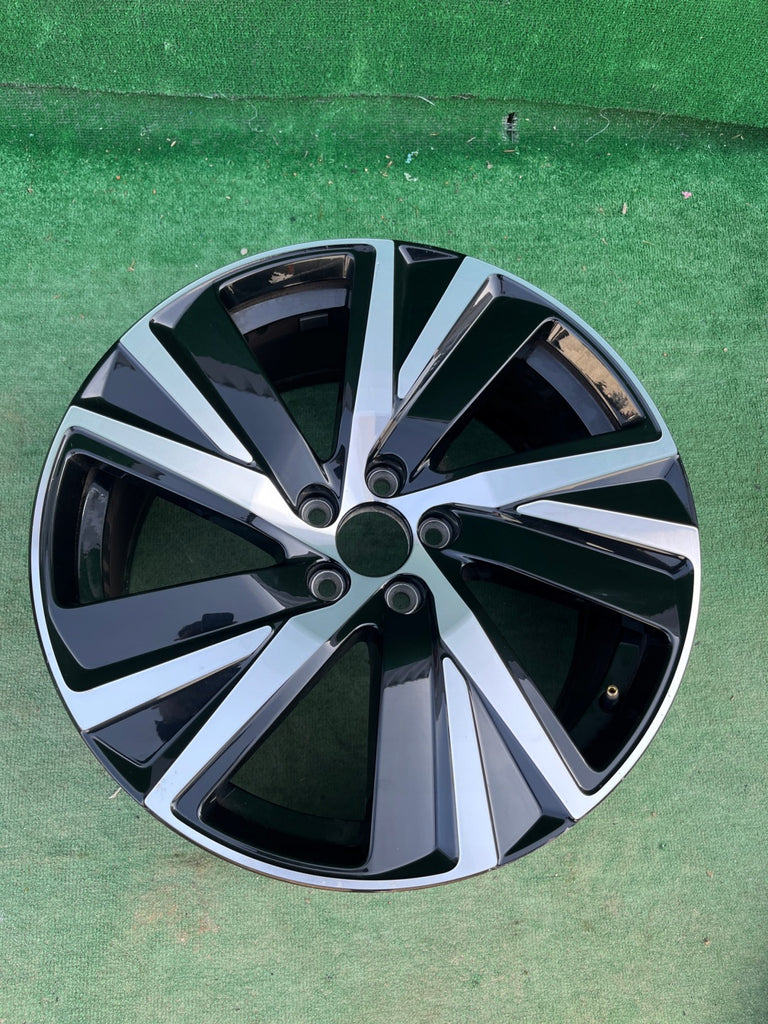 1x Alufelge 19 Zoll 8.5" 5x108 47ET Glanz Schwarz 32243394 Volvo S90 V90 FEL4549225074st