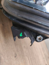 Laden Sie das Bild in den Galerie-Viewer, Frontscheinwerfer Iveco Daily VI I 05802476873 Rechts Scheinwerfer Headlight SCH3675969678uv