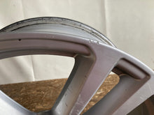 Load image into Gallery viewer, 1x Alufelge 20 Zoll 8.0" 5x112 28ET 4M0601025G Audi Q7 Rim Wheel FEL5026235178cy