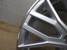 Load image into Gallery viewer, 1x Alufelge 18 Zoll 8.5&quot; 5x112 50ET Glanz Silber 8S0601025G Audi Tt Rim Wheel