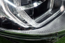 Laden Sie das Bild in den Galerie-Viewer, Frontscheinwerfer BMW X3 G01 G02 8739654-04 FALSE Scheinwerfer Headlight SCH8600580198lx