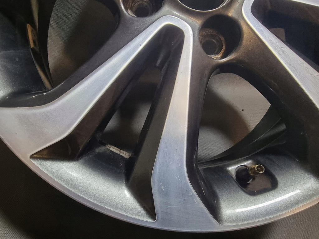 1x Alufelge 15 Zoll 6.0" 4x100 53ET Glanz Graphit 52910-B9300 Hyundai I10 Mg FEL7634740820an