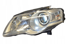 Load image into Gallery viewer, Frontscheinwerfer VW Passat 3C0941005AE Halogen Links Scheinwerfer Headlight