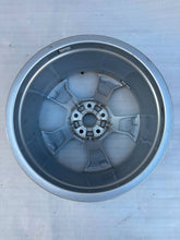 Laden Sie das Bild in den Galerie-Viewer, 1x Alufelge 18 Zoll 8.0" 5x112 8Y0601025J Audi A3 Rim Wheel FEL7217412440dz
