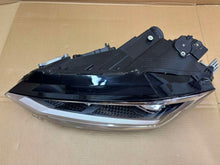 Laden Sie das Bild in den Galerie-Viewer, Frontscheinwerfer VW Sportsvan 517941113A Links Scheinwerfer Headlight SCH1117963078vk