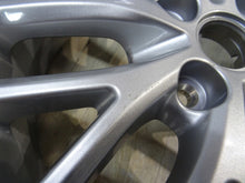 Laden Sie das Bild in den Galerie-Viewer, 1x Alufelge 16 Zoll 6.0&quot; 4x100 49ET Glanz Silber 52910-H8200 Kia Picanto