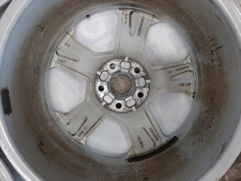 4x Alufelge 19 Zoll 8.0" 5x112 27ET Glanz Silber 4K8601025J Audi A6 C8 Allroad FEL8282643390bi
