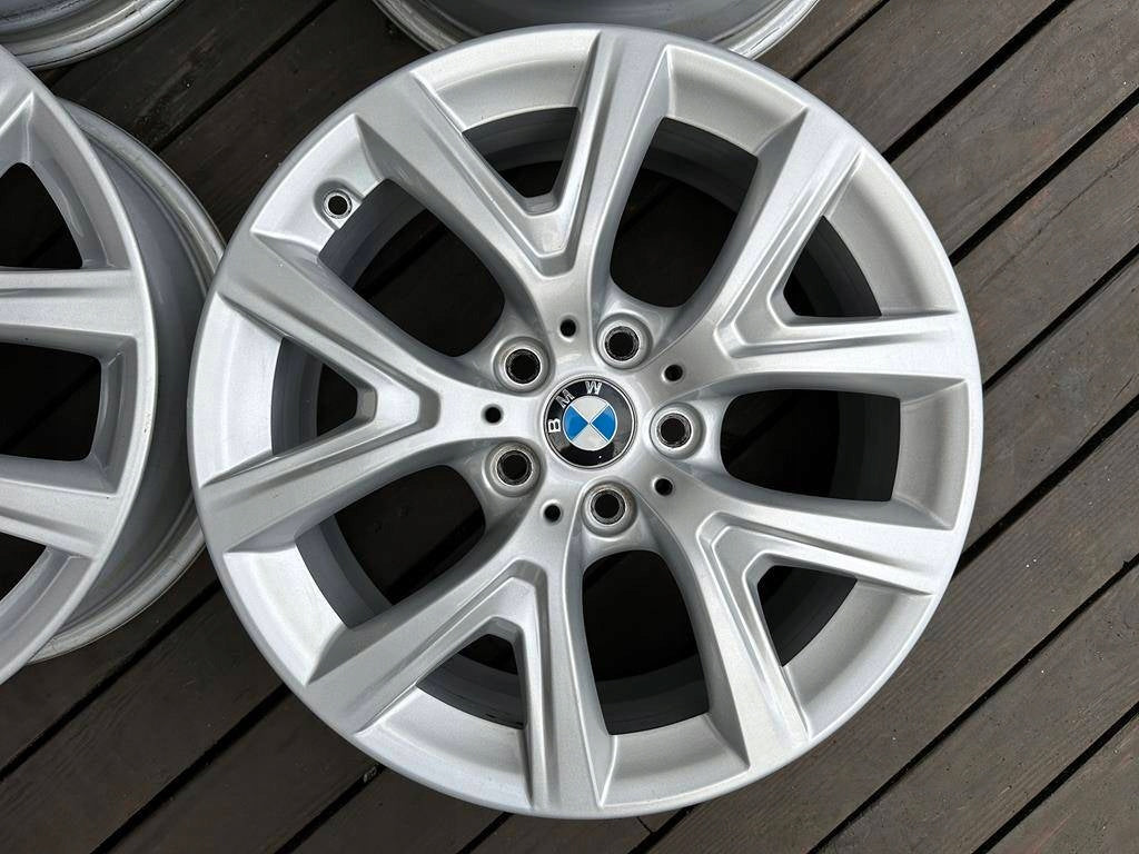 4x Alufelge 17 Zoll 6.5" 5x112 39ET Glanz Silber 6856076 BMW X1 F48 Rim Wheel FEL6330177923tu