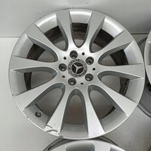 Laden Sie das Bild in den Galerie-Viewer, 4x Alufelge 18 Zoll 8.0" 5x112 56ET Glanz Silber A1664010602 Mercedes-Benz FEL1964568188rh