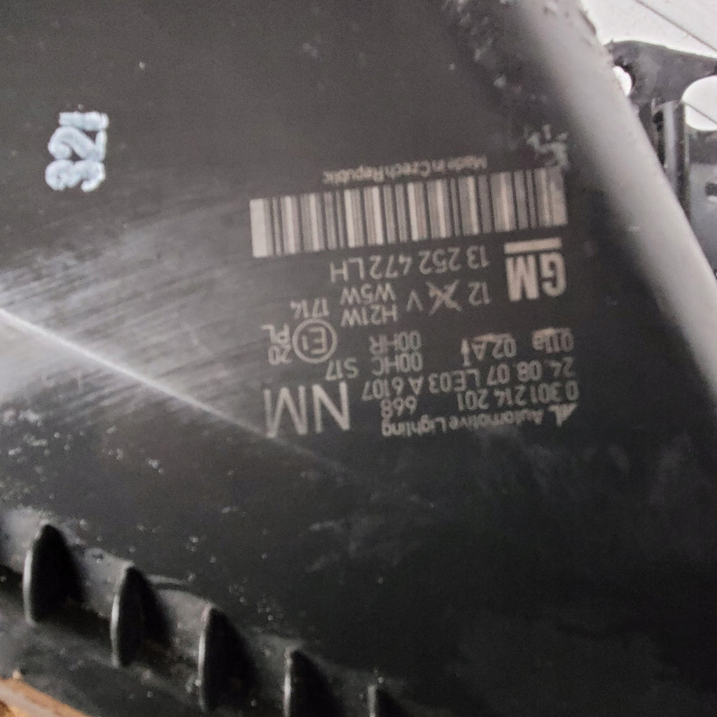 Frontscheinwerfer Opel Zafira B 13252472 Links Scheinwerfer Headlight