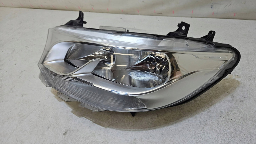 Frontscheinwerfer Mercedes-Benz Sprinter A9109060000 Links Headlight SCH9678917430hy